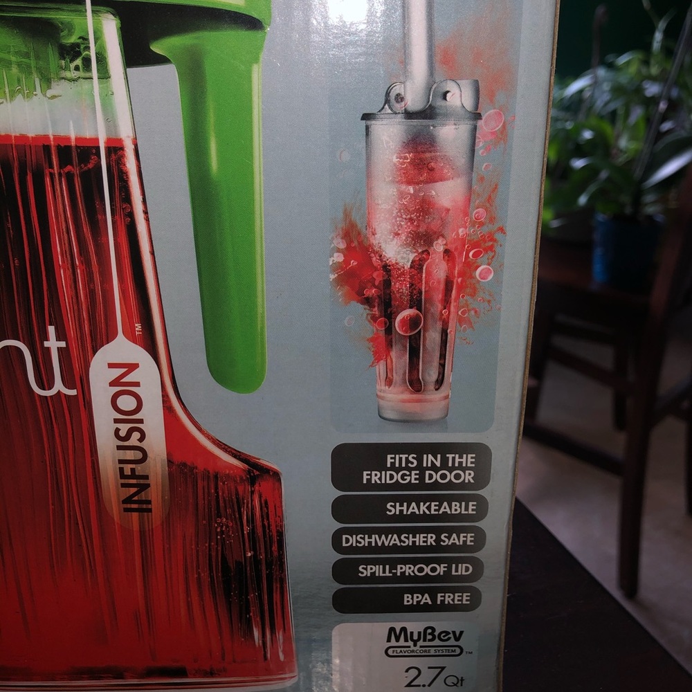 Primula Infusion Pitcher - Picture 2 of 4